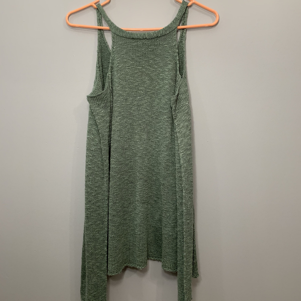 Juniors' Pink Republic Cold-Shoulder Sweater - Picture 4 of 5